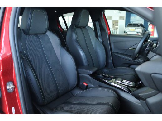 Peugeot 208 1.2 Hybrid 145 e-DCS6 GT | NL-Auto | Adapt. Cruise| 360 Camera | Keyless | Carplay | Navi | Clima... ActivLease financial lease