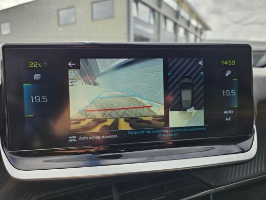 Peugeot e-208 EV Allure Pack 50 kWh | Achterbank in delen neerklapbaar | Achteruitrijcamera | Airco (automatisc... ActivLease financial lease