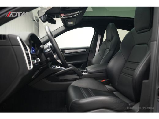 Porsche Cayenne 3.0 E-Hybrid Platinum Edition | Panorama | Trekhaak ActivLease financial lease