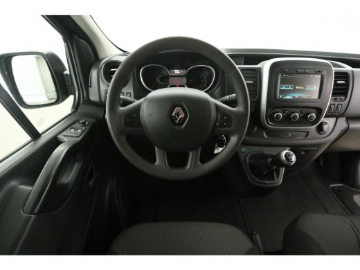 Renault Trafic 2.0 dCi 145PK T29 L2H1 | Airco | Camera | Cruise | 3 Zits | Trekhaak | Carplay | Parkeersens. ActivLease financial lease