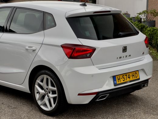 Seat Ibiza 1.0 TSI FR INTENSE NAVI CAMERA APPLE-CARPLAY LED LMV PDC ActivLease financial lease