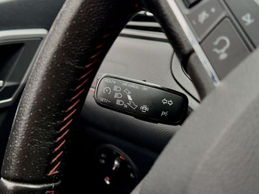 Seat Ibiza 1.0 TSI FR INTENSE NAVI CAMERA APPLE-CARPLAY LED LMV PDC ActivLease financial lease