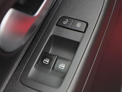 Seat Mii | Climate Control | Cruise Control | Automaat | Bluetooth | Parkeersensoren | 38.223 Km!! ActivLease financial lease
