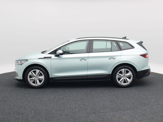 Skoda Enyaq iV 60 | Camera | Cruise Control |  CarPlay | Parkeersensoren | Climate Control | 19 Inch ActivLease financial lease