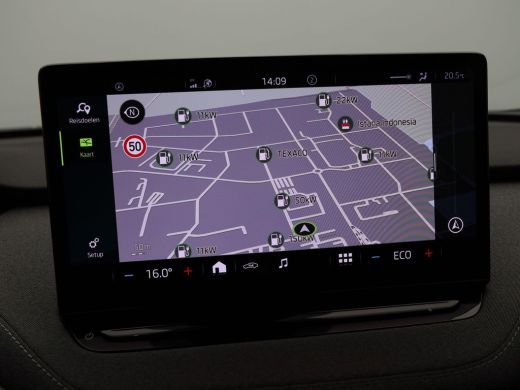 Skoda Enyaq iV 60 | Camera | Cruise Control |  CarPlay | Parkeersensoren | Climate Control | 19 Inch ActivLease financial lease