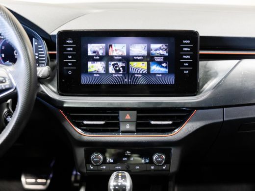 Skoda Kamiq 1.0 TSI Sport Business / 110pk / Panorama dak / Achteruitrij camera / Stoelverwarming / ActivLease financial lease