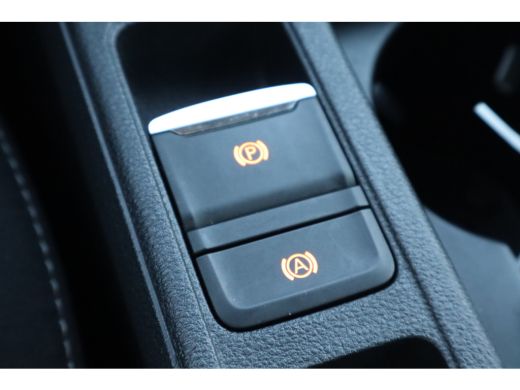 Skoda Octavia Combi 1.0 e-TSI Business Edition Plus 110PK | Apple Carplay/Android Auto|telefoonintegratie premi... ActivLease financial lease