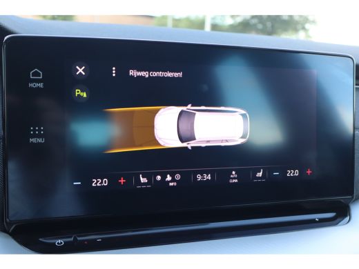 Skoda Octavia Combi 1.0 e-TSI Business Edition Plus 110PK | Apple Carplay/Android Auto|telefoonintegratie premi... ActivLease financial lease