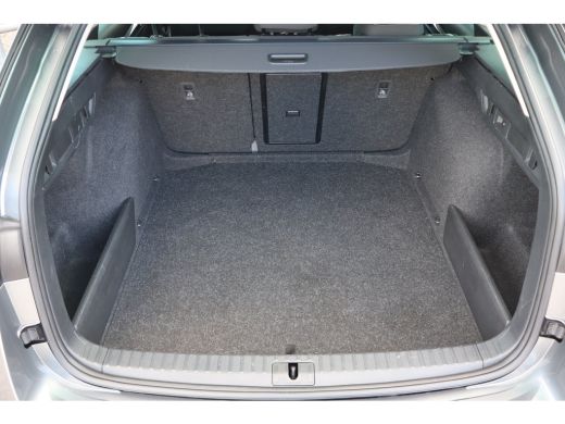 Skoda Octavia Combi 1.0 e-TSI Business Edition Plus 110PK | Apple Carplay/Android Auto|telefoonintegratie premi... ActivLease financial lease