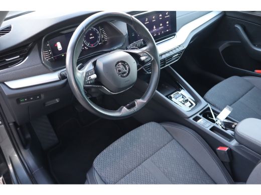 Skoda Octavia Combi 1.0 e-TSI Business Edition Plus 110PK | Apple Carplay/Android Auto|telefoonintegratie premi... ActivLease financial lease
