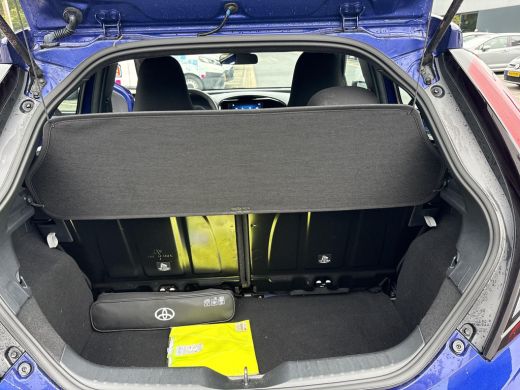 Toyota Aygo 1.0 VVT-i MT Play ActivLease financial lease