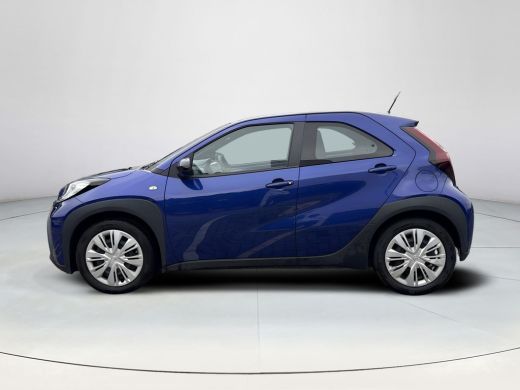 Toyota Aygo 1.0 VVT-i MT Play ActivLease financial lease