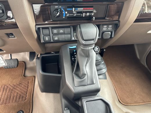 Toyota Land Cruiser LC79 2.8 D-4D Pick Up Dubbel Cabine 5-Persoons | 06-10141018 Voor meer informatie ActivLease financial lease