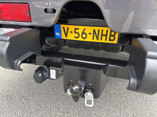Toyota Land Cruiser LC79 2.8 D-4D Pick Up Dubbel Cabine 5-Persoons | 06-10141018 Voor meer informatie ActivLease financial lease