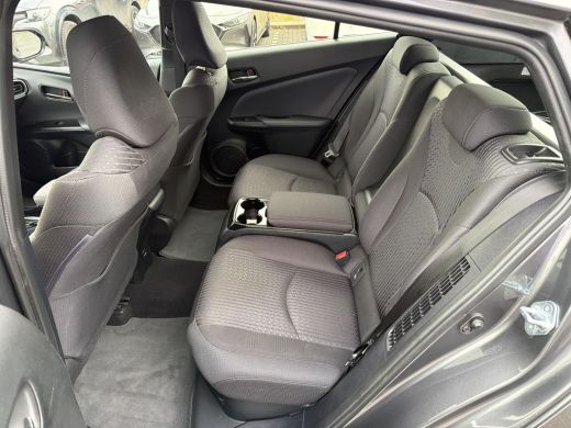 Toyota Prius 1.8 Plug-in Dynamic | JBL Audio | Navigatie | HUD Display | ActivLease financial lease