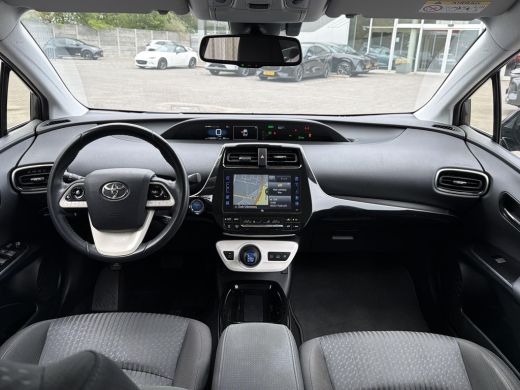 Toyota Prius 1.8 Plug-in Dynamic | JBL Audio | Navigatie | HUD Display | ActivLease financial lease