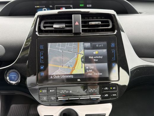 Toyota Prius 1.8 Plug-in Dynamic | JBL Audio | Navigatie | HUD Display | ActivLease financial lease
