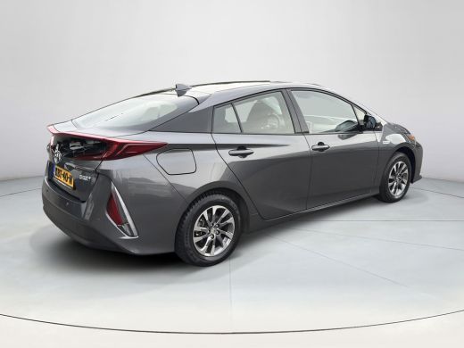 Toyota Prius 1.8 Plug-in Dynamic | JBL Audio | Navigatie | HUD Display | ActivLease financial lease