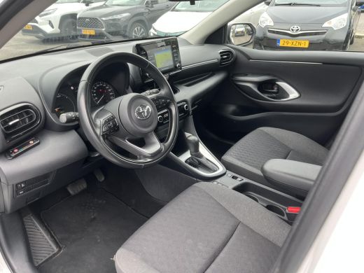 Toyota Yaris 1.5 Hybrid 115 Active | Navigatie | CarPlay | Achteruitrijcamera ActivLease financial lease