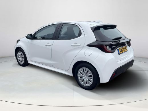 Toyota Yaris 1.5 Hybrid 115 Active | Navigatie | CarPlay | Achteruitrijcamera ActivLease financial lease