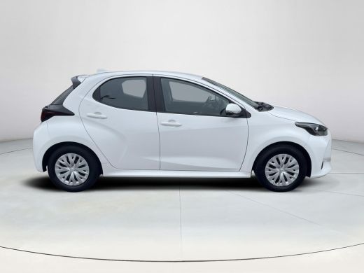 Toyota Yaris 1.5 Hybrid 115 Active | Navigatie | CarPlay | Achteruitrijcamera ActivLease financial lease