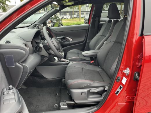 Toyota Yaris Cross 1.5 Hybrid 130 GR Sport | Plus Pack | &euro; 2.500 extra inruilwaarde | ActivLease financial lease