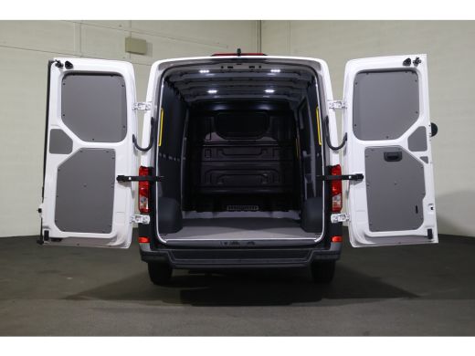 Volkswagen Crafter 2.0 TDI L3 H2 Airco Apple Carplay Camera ActivLease financial lease