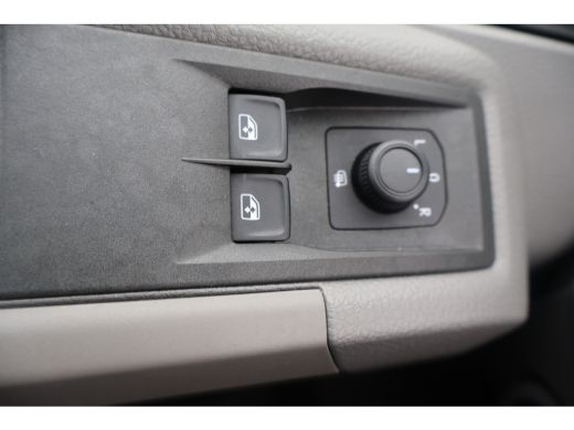 Volkswagen Crafter 2.0 TDI L3 H2 Airco Apple Carplay Camera ActivLease financial lease