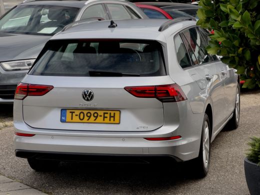 Volkswagen Golf Variant 1.0 eTSI AUT7 LIFE NAVI DIGI-DASH APPLE-CARPLAY AIRCO IQ-DRIVE LED LMV PDC ActivLease financial lease