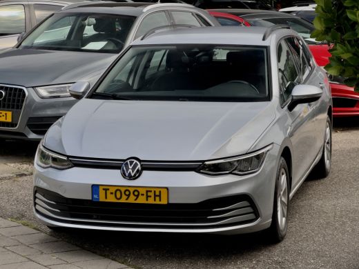 Volkswagen Golf Variant 1.0 eTSI AUT7 LIFE NAVI DIGI-DASH APPLE-CARPLAY AIRCO IQ-DRIVE LED LMV PDC ActivLease financial lease