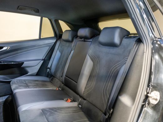 Volkswagen ID.4 Pro Limited Edition 77 kWh SOH 98% / 286pk / Achteruitrij camera / Dodehoek assistent / Stoelverw... ActivLease financial lease