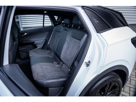 Volkswagen ID.4 Pro Limited Edition Plus | 'App-Connect' draadloze smartphone integratie | Achterbank in ongelijk... ActivLease financial lease