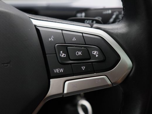 Volkswagen T-Roc 1.5 TSi 150 Pk Automaat Style | Carplay | IQ.Light LED | Panoramadak | Virtual Cockpit | Adaptive... ActivLease financial lease