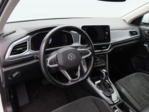 Volkswagen T-Roc 1.5 TSi 150 Pk Automaat Style | Carplay | IQ.Light LED | Panoramadak | Virtual Cockpit | Adaptive... ActivLease financial lease