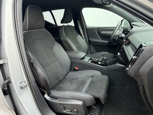 Volvo  XC40 2.0 B4 198pk AWD Plus Bright ActivLease financial lease