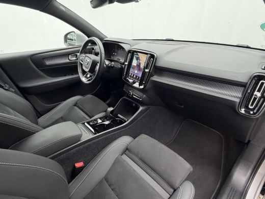 Volvo  XC40 2.0 B4 198pk AWD Plus Bright ActivLease financial lease