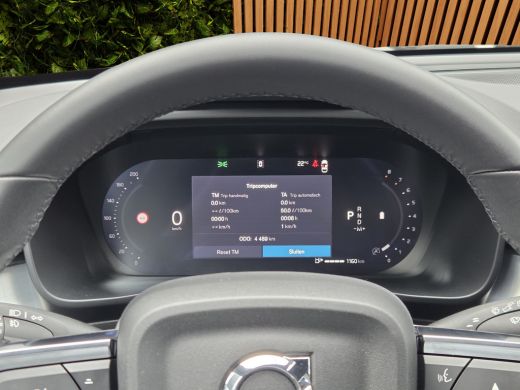 Volvo  XC40 2.0 B4 Plus Dark | Trekhaak | Camera | Pano | Harman/Kardon | Memory ActivLease financial lease