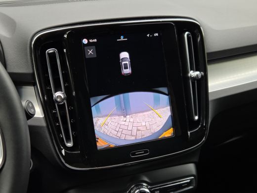 Volvo  XC40 2.0 B4 Plus Dark | Trekhaak | Camera | Pano | Harman/Kardon | Memory ActivLease financial lease