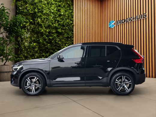 Volvo  XC40 2.0 B4 Plus Dark | Trekhaak | Camera | Pano | Harman/Kardon | Memory ActivLease financial lease