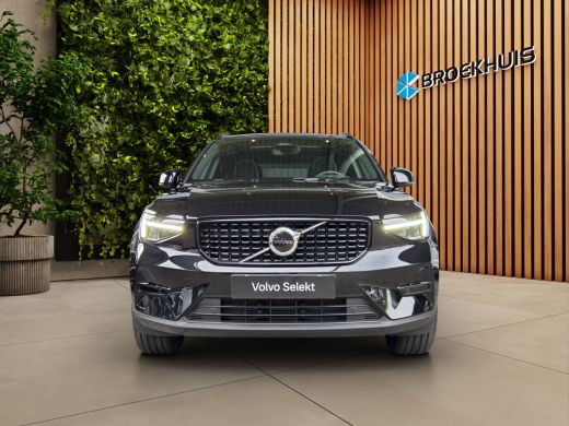 Volvo  XC40 2.0 B4 Plus Dark | Trekhaak | Camera | Pano | Harman/Kardon | Memory ActivLease financial lease