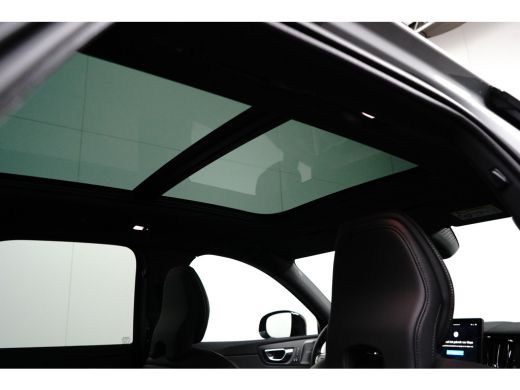 Volvo  XC60 T6 Plus dark black edition 2026 Luchtvering | Head up Display | Panoramadak | Achterbank verwarmd... ActivLease financial lease