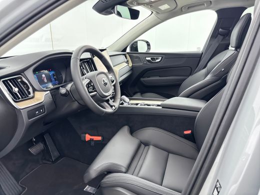 Volvo  XC60 T6 Recharge Ultra Dark | 20" | Luchtvering | Trekhaak | Head-Up | Panoramadak | Elektr. verst. st... ActivLease financial lease