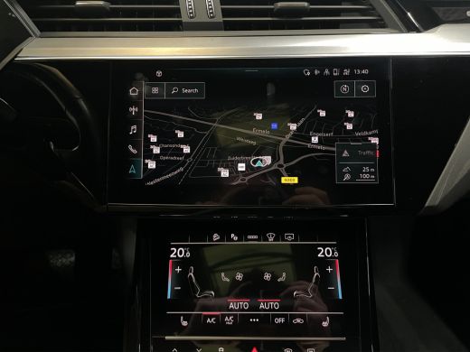 Audi e-tron 50 quattro S edition 71 kWh B&O | Adaptieve cruise | Stoel- stuurverw. | Memory | Leder | 21" | P... ActivLease financial lease
