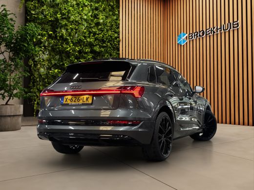 Audi e-tron 50 quattro S edition 71 kWh B&O | Adaptieve cruise | Stoel- stuurverw. | Memory | Leder | 21" | P... ActivLease financial lease