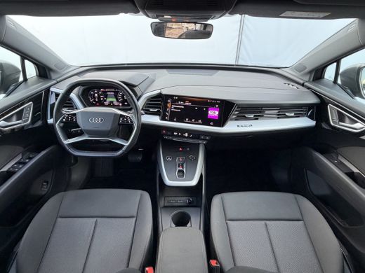 Audi Q4 e-tron 40 Edition 77 kWh Keyless Carplay Stoelverw. Hoge zit ActivLease financial lease
