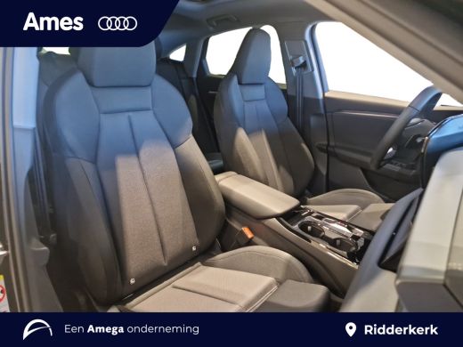 Audi Q6 e-tron edition e-tron 83Kwh 252 PK | Passenger Display | Panorama | 360 camera | ActivLease financial lease