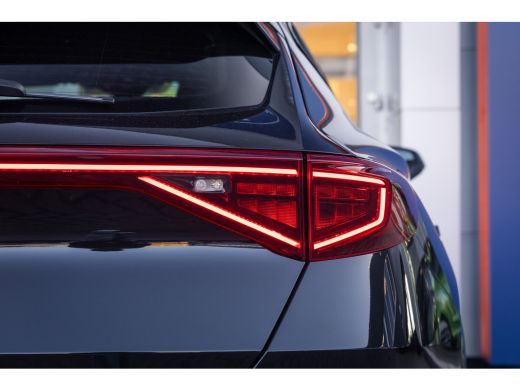 CUPRA Formentor 1.4 e-Hybrid Business | Achteruitrijcamera | Apple Carplay/Android Auto | Dodehoek detectie | Ful... ActivLease financial lease