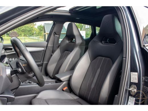 CUPRA Formentor 1.4 e-Hybrid VZ Performance PANO TREKHAAK MEMORY BEATS CAMERA ActivLease financial lease