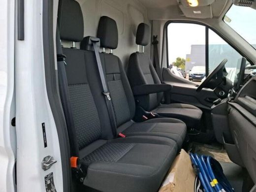 Ford E-Transit 350 L2H2 Trend 68 kWh ActivLease financial lease