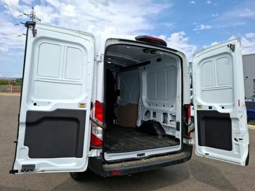 Ford E-Transit 350 L2H2 Trend 68 kWh ActivLease financial lease